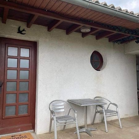 May'S Cottage Availles-Limouzine Zewnętrze zdjęcie