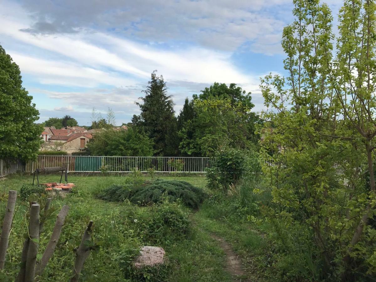 May'S Cottage Availles-Limouzine Zewnętrze zdjęcie