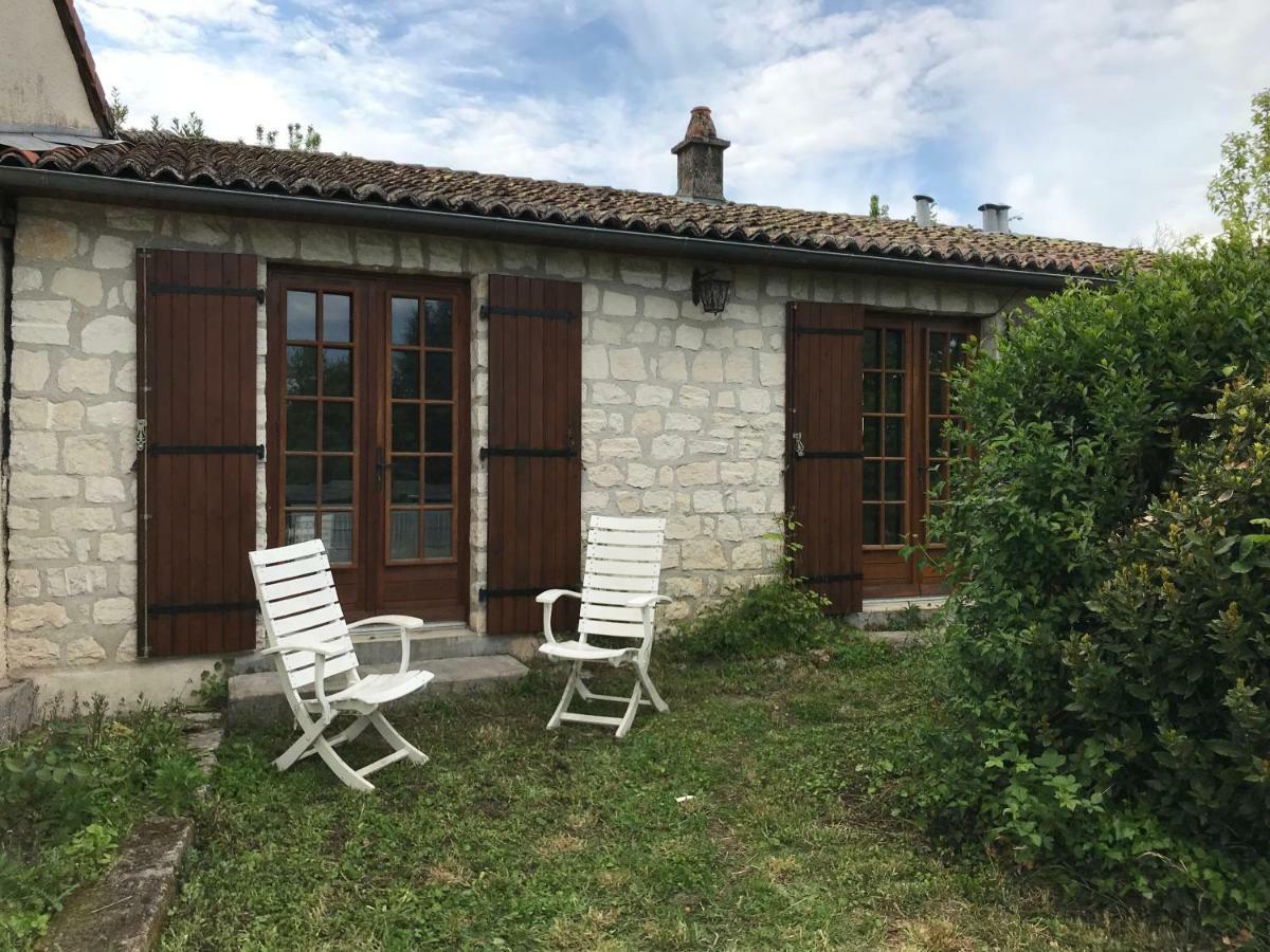 May'S Cottage Availles-Limouzine Zewnętrze zdjęcie