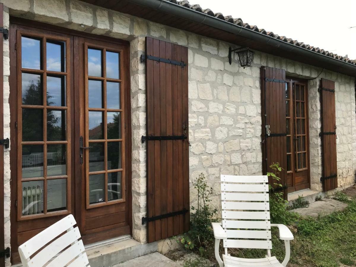 May'S Cottage Availles-Limouzine Zewnętrze zdjęcie
